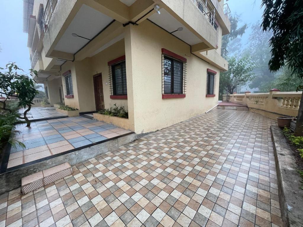 Hotel Phoenix Lonavala Exterior foto